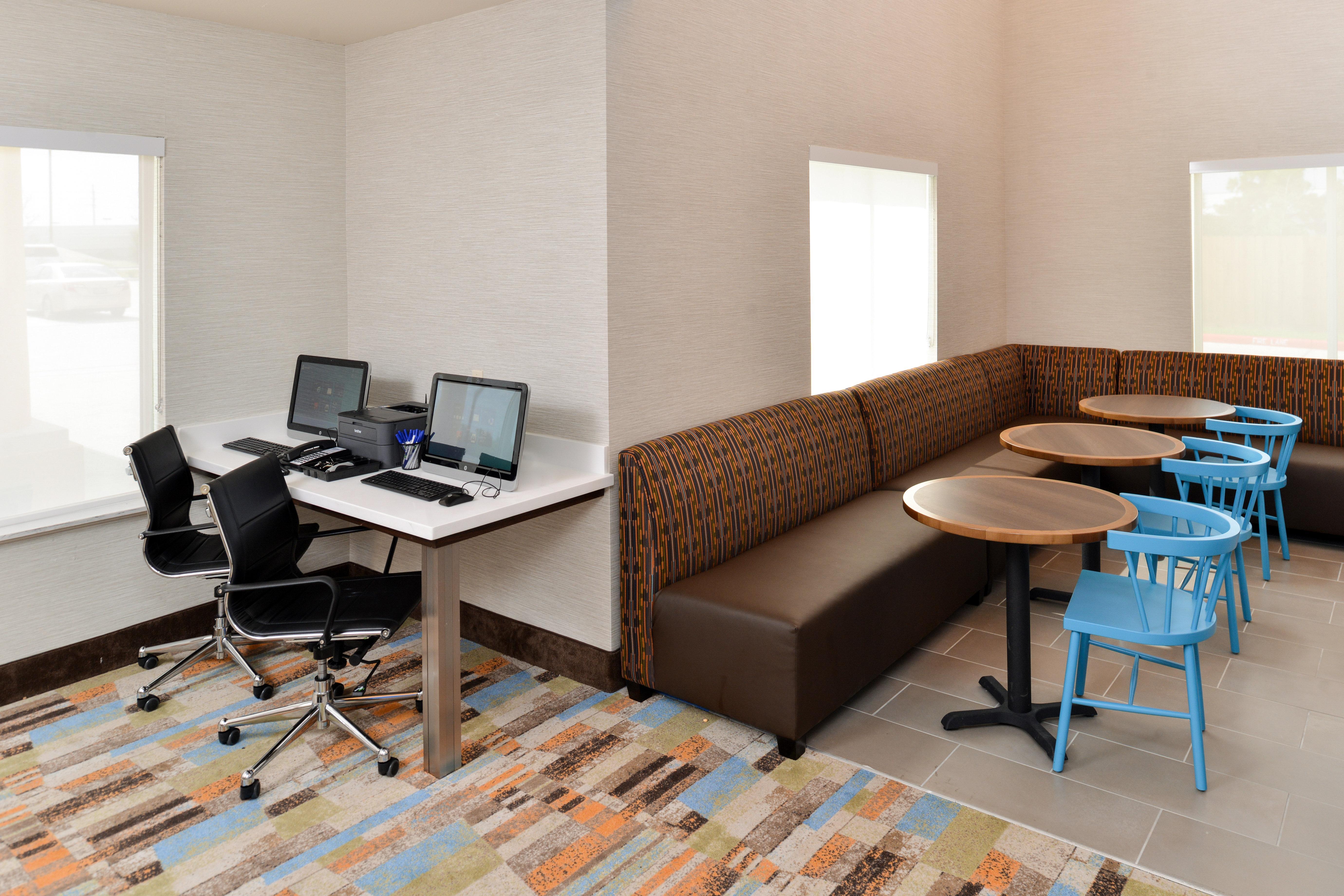 Express By Ihg 3* Tomball