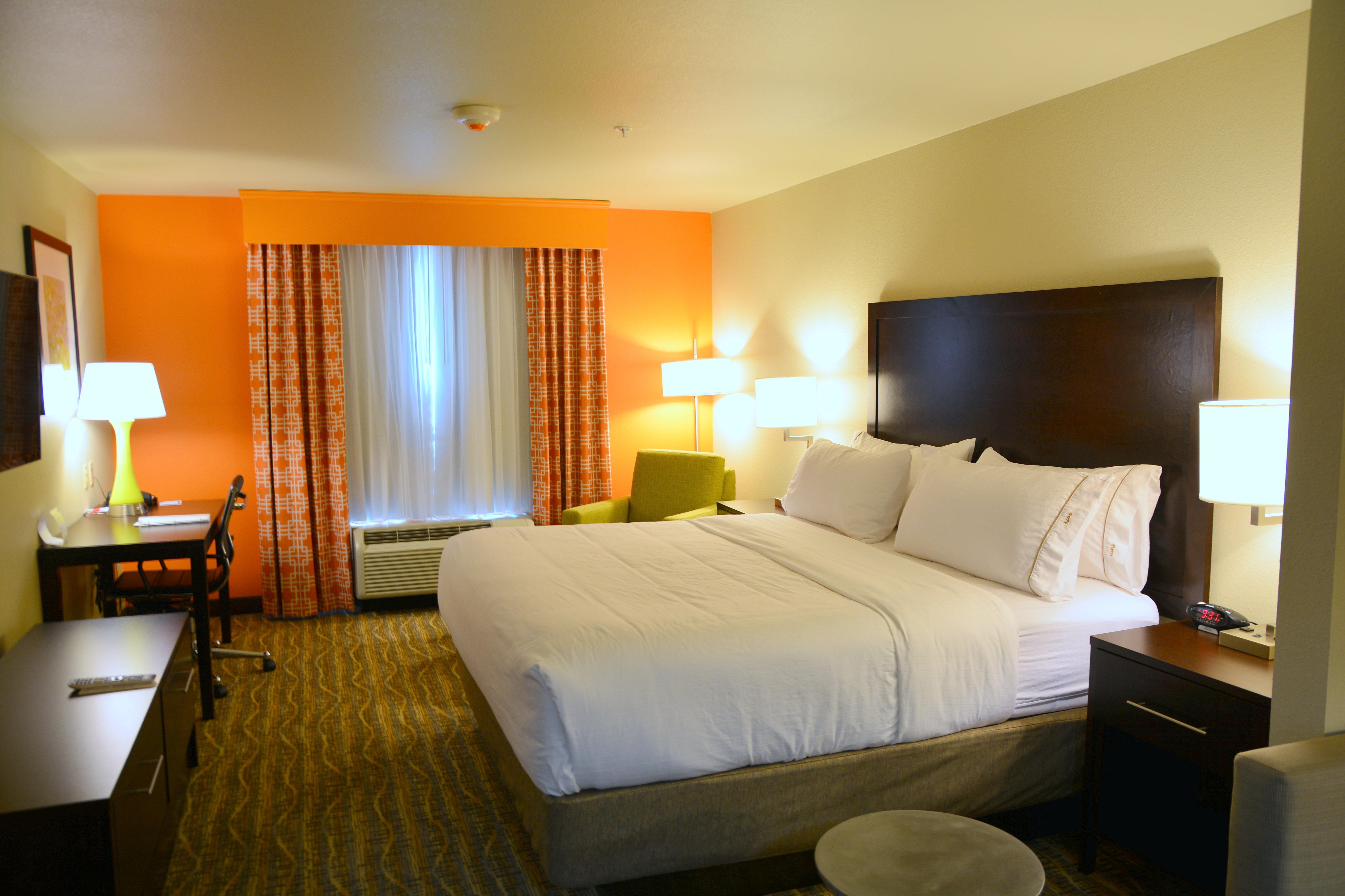 Express By Ihg 3*