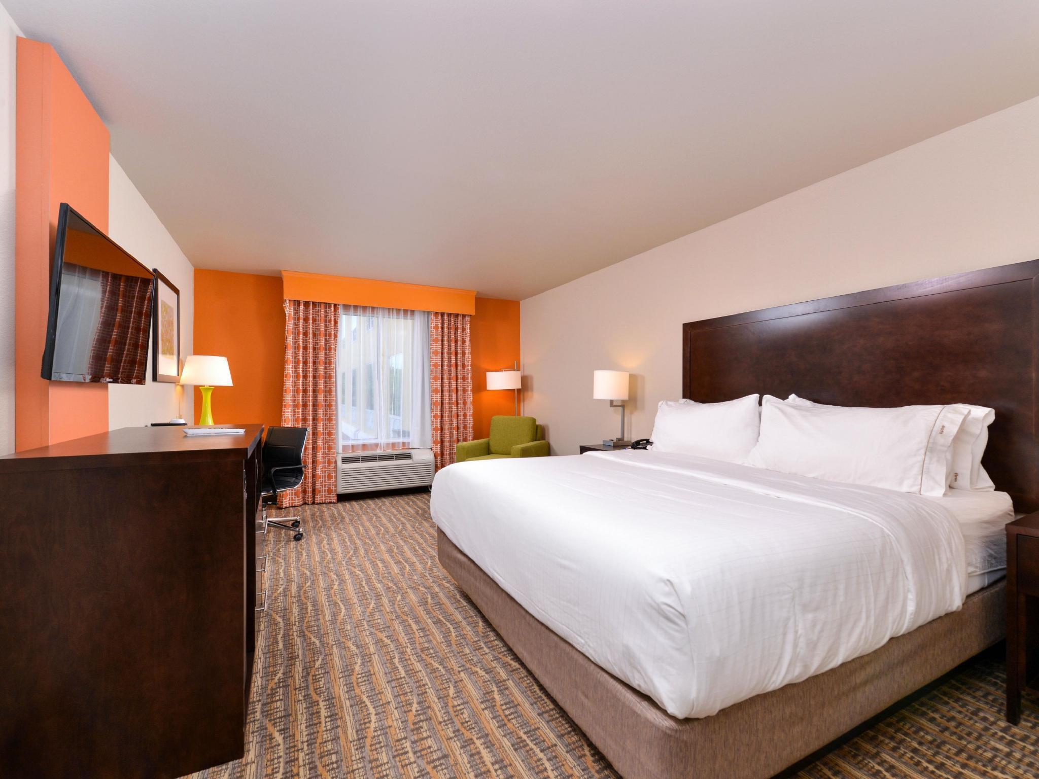 Hotel Express By Ihg Tomball