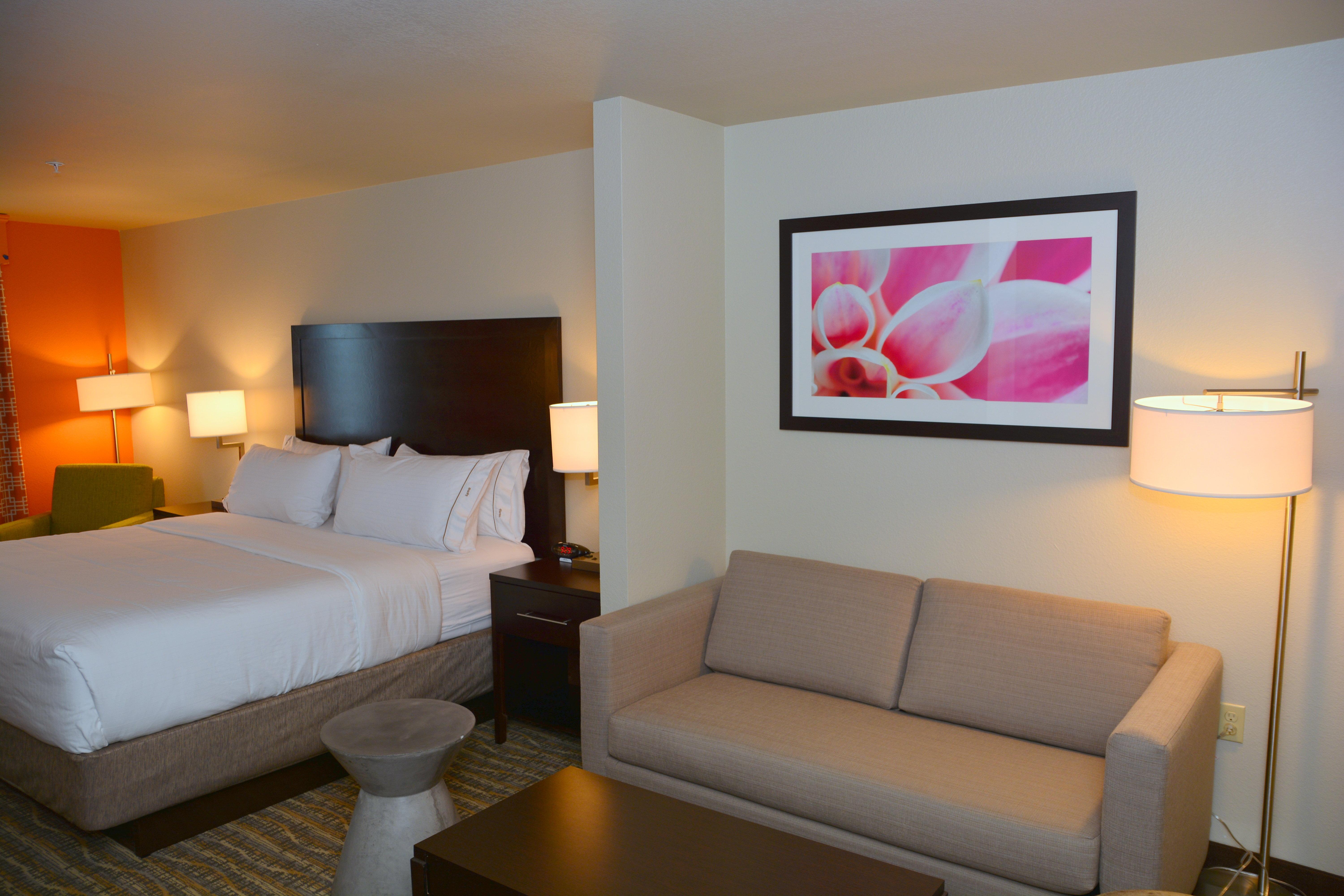 Express By Ihg Hotel Tomball