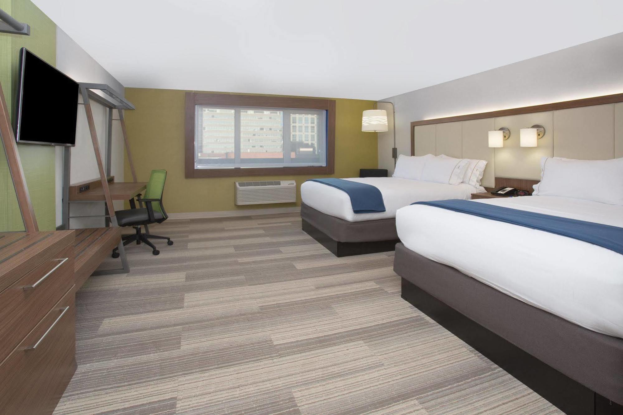 Express By Ihg Hotel