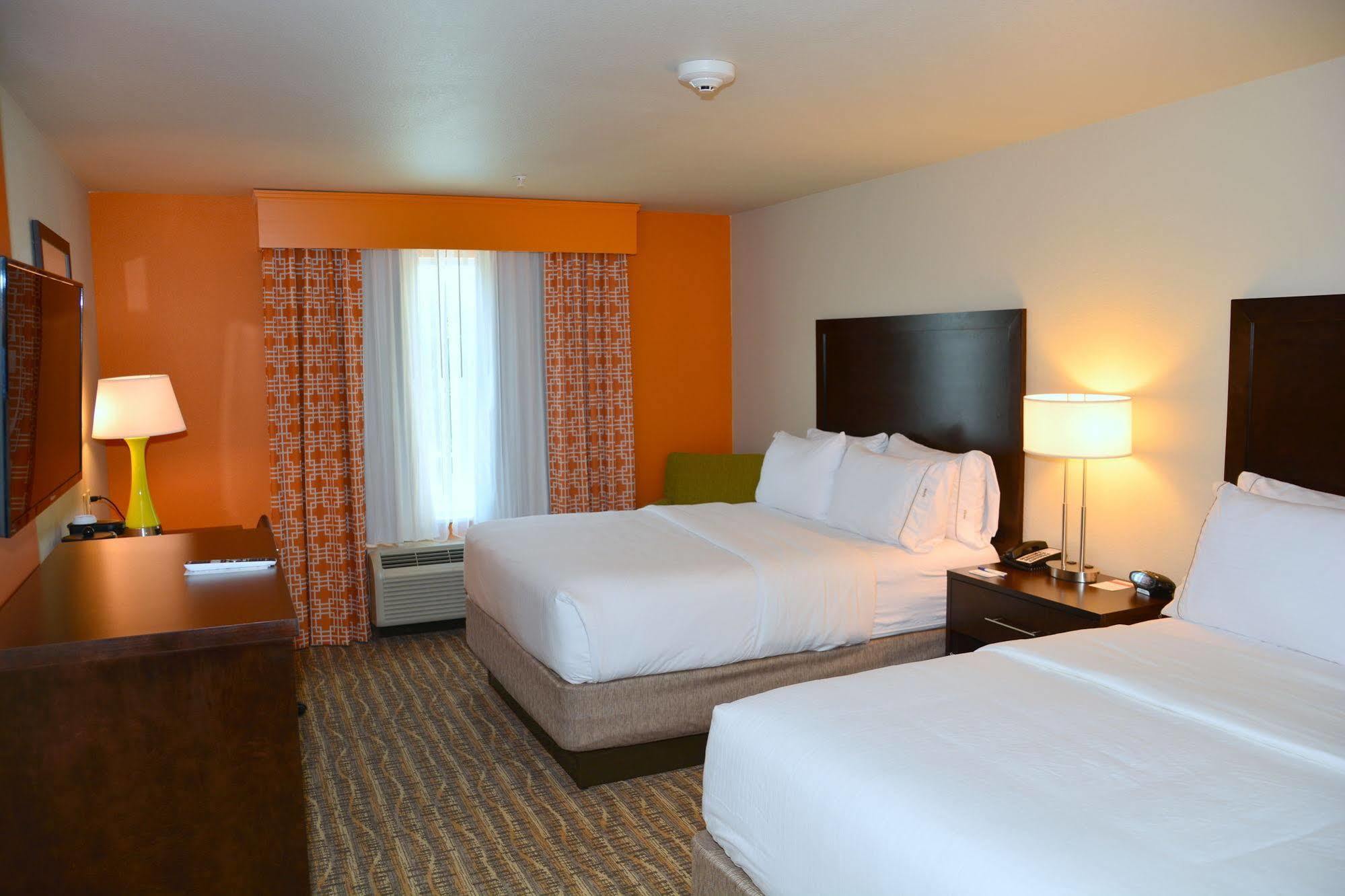 Express By Ihg 3*