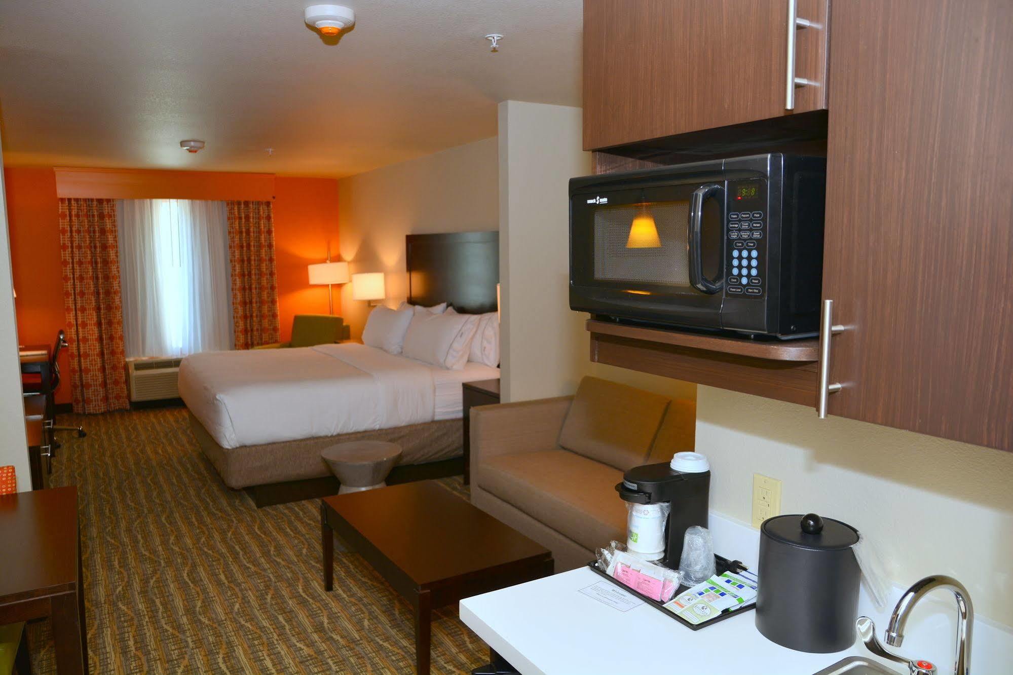 Hotel Express By Ihg